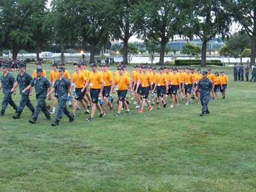 Một lớp học chỉ có tối đa 30 người. CHÙM ẢNH NÓNG: NỮ SINH CAO BẰNG ĐÁNH NHAU...TÓE MÁU ĐẦU CHÙM ẢNH: XEM "THIÊN TÀI SỐNG" TRÌNH DIỄN ROBOT