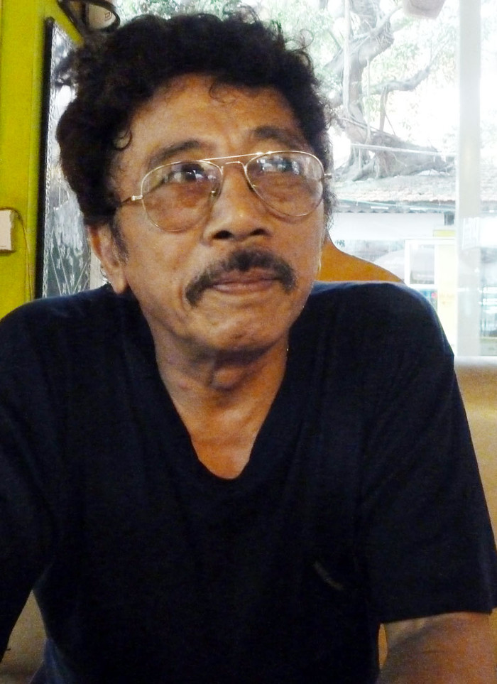 Nhà văn, Đại tá Chu Lai bàn về thế hệ thanh niên hiện nay (Ánh: Kim Ngân). Nhà văn, Đại tá Chu Lai bàn về thế hệ thanh niên hiện nay (Ánh: Kim Ngân).