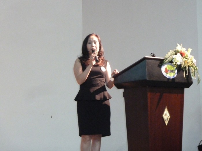 Xúc động trước hoàn cảnh của các em, bà Nguyễn Lan Anh (Trưởng chi hội Hội cha mẹ Nhân Ái Hà Nội) chia sẻ mục đích chương trình: “Chúng tôi muốn khích lệ, động viên tinh thần các con đang chữa bệnh ung thư ở đây và các cha mẹ trong hội luôn dành hết tình cảm với mong muốn hỗ trợ phần nhỏ nào đấy, trao niềm vui, niềm tin để giúp các con nhanh chóng khỏi bệnh trở về nhà”.