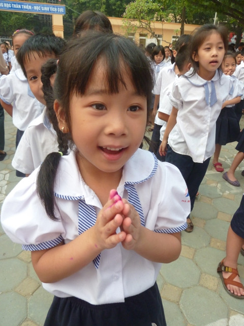 Đây là sân chơi ngoại khóa vô cùng bổ ích, vui tươi nhằm thúc đẩy sự sáng tạo, say mê hội họa của học sinh trên địa bàn thành phố. Đây là sân chơi ngoại khóa vô cùng bổ ích, vui tươi nhằm thúc đẩy sự sáng tạo, say mê hội họa của học sinh trên địa bàn thành phố.