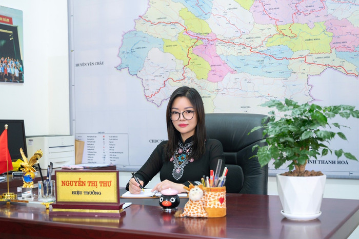 Cô Nguyễn Thị Thư – Hiệu trưởng Trường Trung học phổ thông Thảo Nguyên (Sơn La). Ảnh: NVCC ef16dd296b70c42e9d61.jpg