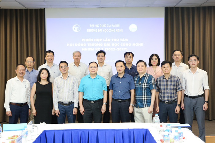 Trên cương vị Chủ tịch Hội đồng trường Đại học Công nghệ, Giáo sư, Tiến sĩ Khoa học Nguyễn Đình Đức hăng hái nhiệt huyết cùng tập thể lãnh đạo nhà trường xây dựng nhiều đề án, chính sách góp phần phát triển Nhà trường. Trên cương vị Chủ tịch Hội đồng trường Đại học Công nghệ, Giáo sư, Tiến sĩ Khoa học Nguyễn Đình Đức hăng hái nhiệt huyết cùng tập thể lãnh đạo nhà trường xây dựng nhiều đề án, chính sách góp phần phát triển Nhà trường.