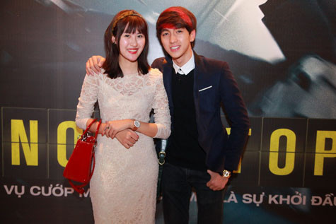 Hà Lade cùng hot boy Bình An Hà Lade cùng hot boy Bình An