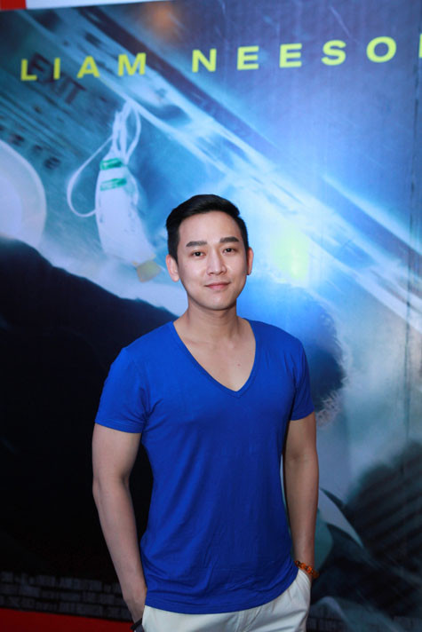 Hứa Vĩ Văn cũng có mặt tại buổi họp báo Hứa Vĩ Văn cũng có mặt tại buổi họp báo