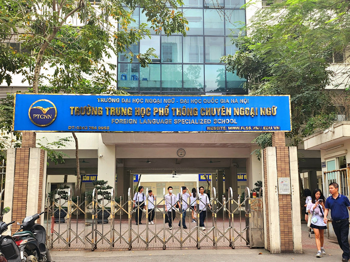Trường Trung học phổ thông Chuyên Ngoại ngữ, Trường Đại học Ngoại ngữ, Đại học Quốc gia Hà Nội. Ảnh: KMC. f95d96e44031e16fb820 (1).jpg