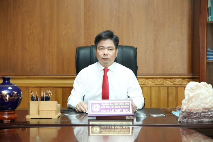 Phó Giáo sư, Tiến sĩ Lê Viết Báu - Chủ tịch Hội đồng trường Trường Đại học Hồng Đức (Thanh Hóa). Ảnh: NVCC thay-bau-6328.jpg