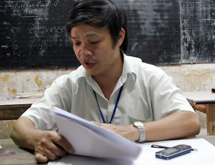 hầy Đỗ Việt Khoa là người tố cáo nhiều sai phạm tại Trường THPT Phú Xuyên A năm 2006 hầy Đỗ Việt Khoa là người tố cáo nhiều sai phạm tại Trường THPT Phú Xuyên A năm 2006