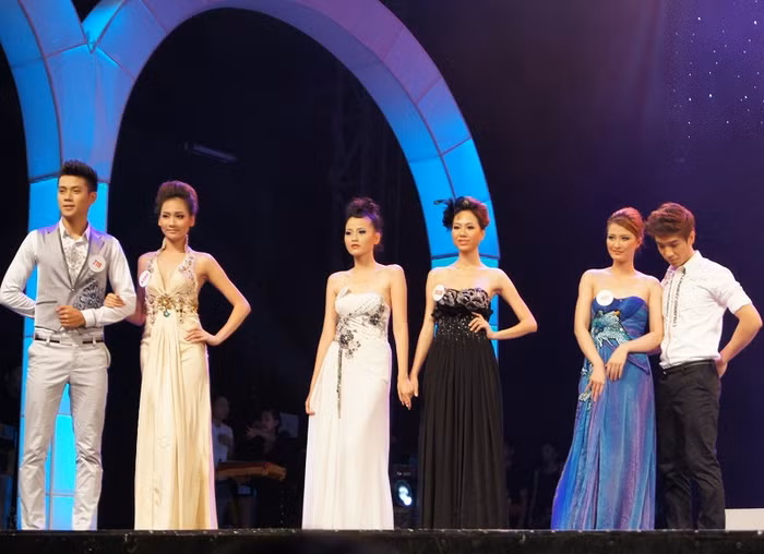 Các thí sinh ở đêm chung kết đã tỏa sáng với những tố chất có thể trở thành người mẫu