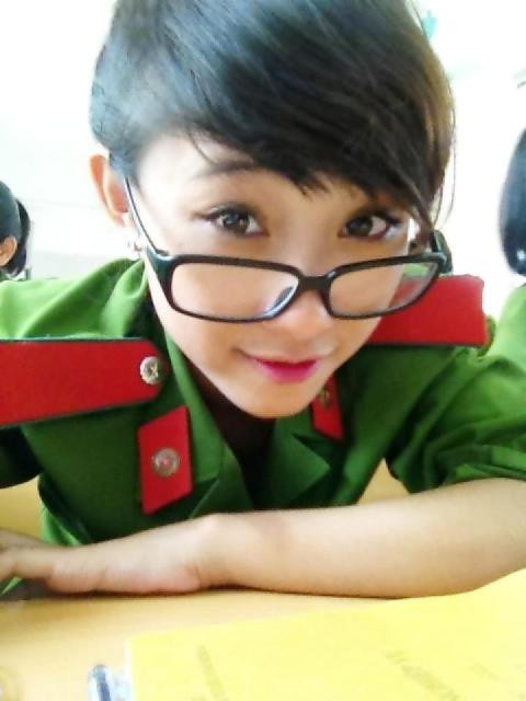 Chùm ảnh: Những nữ sinh mặc quân phục cảnh sát siêu kute (P1) ảnh 1