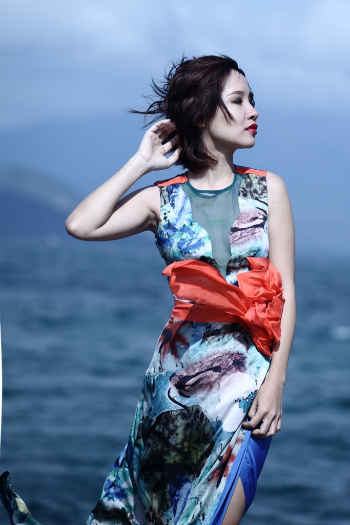 Đây là chuyến đi Cam Ranh để Mai Khôi chọn cảnh quay cho MV mới chuẩn bị ra mắt trong năm 2012. Thời gian qua, Mai Khôi đã chọn cho mình khoảng thời gian tĩnh lặng để có nhiều điều mới mẻ hơn với âm nhạc. Đây là chuyến đi Cam Ranh để Mai Khôi chọn cảnh quay cho MV mới chuẩn bị ra mắt trong năm 2012. Thời gian qua, Mai Khôi đã chọn cho mình khoảng thời gian tĩnh lặng để có nhiều điều mới mẻ hơn với âm nhạc.