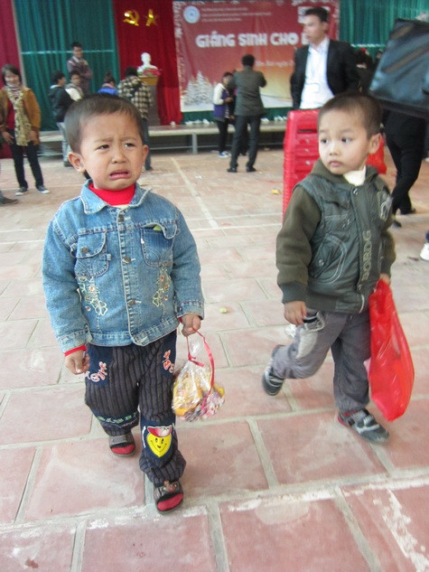 Không chỉ riêng Nam mà gần 70 đứa trẻ ở đây chỉ ước muốn được trở về nhà, thèm có được sự yêu thương của người mẹ.Giá như chúng được biết mẹ chúng là ai, quê chúng ở đâu...