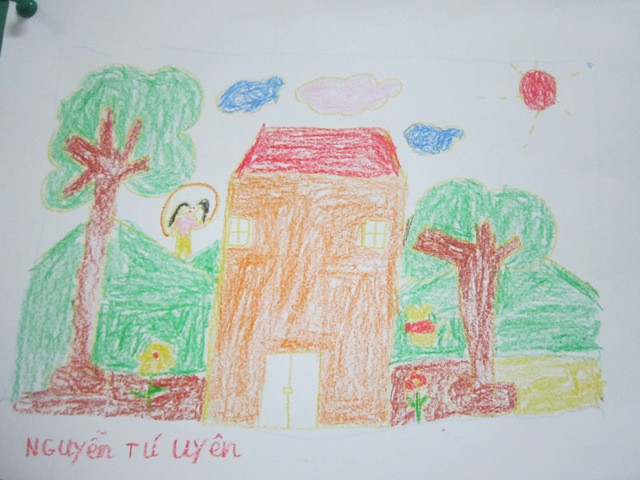 "Ngôi nhà hạnh phúc" của họa sĩ nhí Lớp học Hy vọng ảnh 5