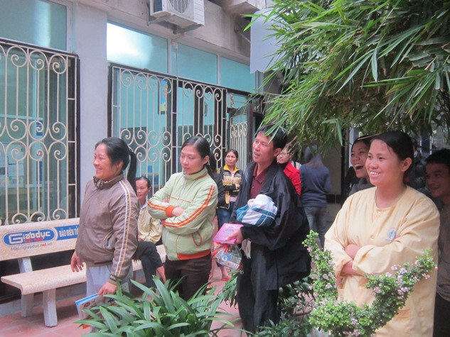 MC nhí "Chúc bé ngủ ngon" đến thăm lớp học Hy vọng ảnh 3 MC nhí "Chúc bé ngủ ngon" đến thăm lớp học Hy vọng ảnh 3