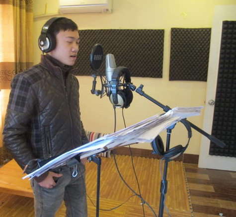 Các thí sinh hào hứng thử giọng tại phòng thu chuẩn bị vòng thi Kick out sắp tới Các thí sinh hào hứng thử giọng tại phòng thu chuẩn bị vòng thi Kick out sắp tới