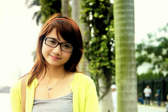 Sở hữu một làn da trắng, đôi môi hồng, Bùi Thu Hà khiến nhiều người phải "ghen tị". Sở hữu một làn da trắng, đôi môi hồng, Bùi Thu Hà khiến nhiều người phải "ghen tị".