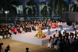 Sinh viên Trường Đại học Công nghiệp TP.HCM hiện thực hóa giấc mơ đưa thiết kế lên sàn diễn