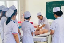 Có bệnh viện thực hành trực thuộc, chất lượng đào tạo y sẽ nâng lên