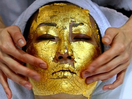 Chiêu làm đẹp "độc" của giới đại gia ảnh 1 Chiêu làm đẹp "độc" của giới đại gia, Làm đẹp, duong da trang, lam dep cung sao, lam dep doc, lam dep,
