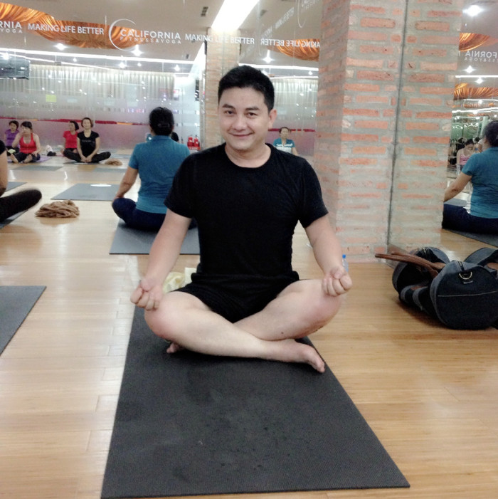 Anh Vũ rất đề cao phương pháp chữa trị bệnh bằng Yoga Anh Vũ rất đề cao phương pháp chữa trị bệnh bằng Yoga