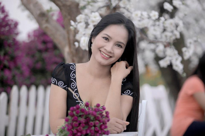 Chuyện tình duyên của Minh Nguyệt gặp nhiều trắc trở Chuyện tình duyên của Minh Nguyệt gặp nhiều trắc trở