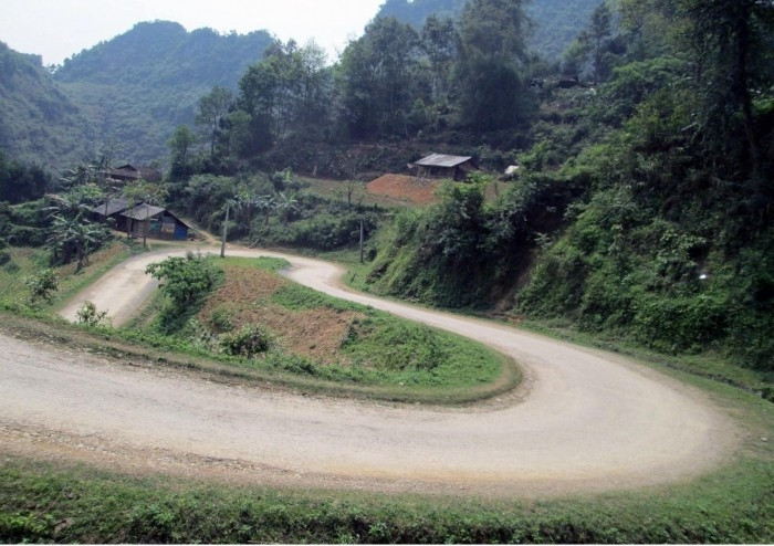 Một đoạn đèo Mã Qủynh Một đoạn đèo Mã Qủynh