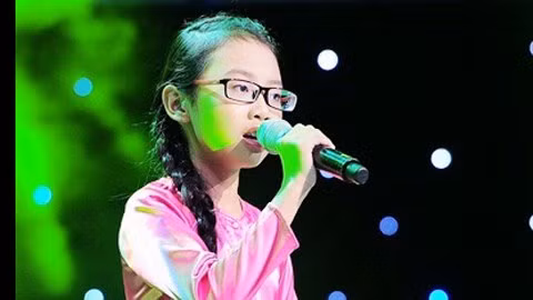 Phương Mỹ Chi dẫn đầu "Bài hát yêu thích" tuần 13