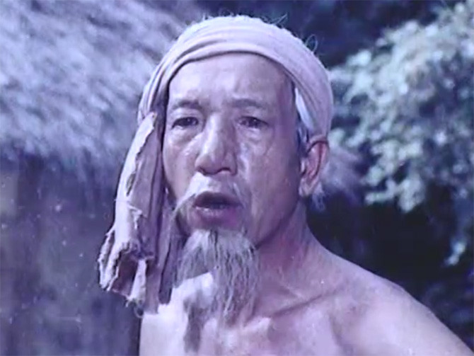 “Có khách gọi... nhưng thấy bác Trịnh Thịnh thì tôi không thể để bác đứng chịu rét phút nào nữa!”. “Có khách gọi... nhưng thấy bác Trịnh Thịnh thì tôi không thể để bác đứng chịu rét phút nào nữa!”.