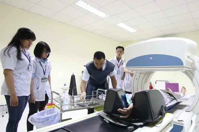 Điểm chuẩn Kỹ thuật Y sinh năm 2025: Trường top lấy trên 26 điểm, nhiều nơi chỉ 15 điểm