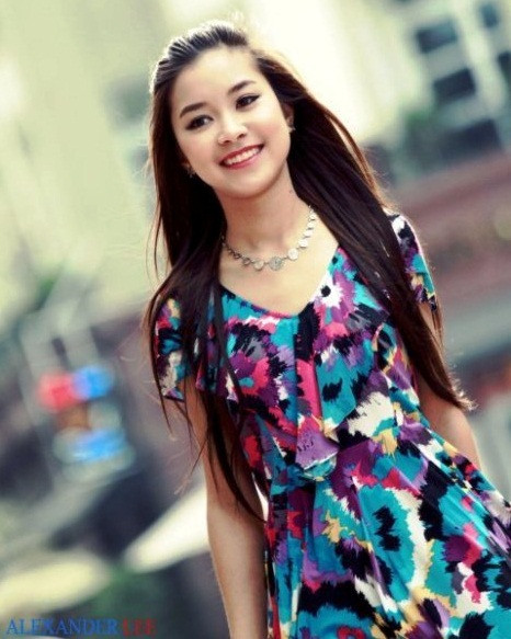 Thùy Chi, sinh năm 1991, hiện đang là sinh viên năm thứ 4, Khoa Quản lý Văn hóa, ĐH Văn hóa. >>Những nữ sinh đẹp hơn cả búp bê Babie >>PHÁT SỐT VÌ NỮ THẠC SĨ ĐẸP NHẤT TRUNG QUỐC AI ĐẸP HƠN HOTGIRL KIM PHƯỢNG? >>Những nữ sinh diện áo dài đẹp hơn vẻ đẹp xuân thì của Mai Phương Thúy (P36) <<HOTGIRL HỌC V IỆN BÁO CHÍ ĐẸP RẠNG NGỜI TRONG SẮC THU >>Phát sốt vì nữ sinh Trung Quốc đẹp như siêu mẫu >>KINH DỊ LỄ HỘI HÓA TRANG CỦA SINH VIÊN Thùy Chi, sinh năm 1991, hiện đang là sinh viên năm thứ 4, Khoa Quản lý Văn hóa, ĐH Văn hóa. >>Những nữ sinh đẹp hơn cả búp bê Babie >>PHÁT SỐT VÌ NỮ THẠC SĨ ĐẸP NHẤT TRUNG QUỐC AI ĐẸP HƠN HOTGIRL KIM PHƯỢNG? >>Những nữ sinh diện áo dài đẹp hơn vẻ đẹp xuân thì của Mai Phương Thúy (P36) <<HOTGIRL HỌC V IỆN BÁO CHÍ ĐẸP RẠNG NGỜI TRONG SẮC THU >>Phát sốt vì nữ sinh Trung Quốc đẹp như siêu mẫu >>KINH DỊ LỄ HỘI HÓA TRANG CỦA SINH VIÊN