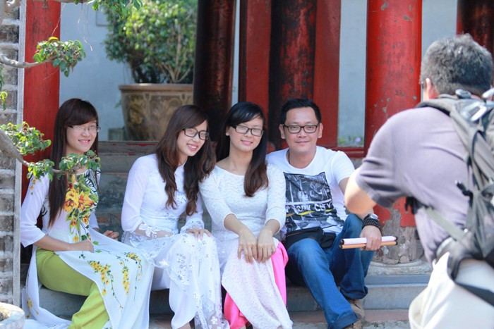 >>Á hậu Đỗ Hoàng Anh diện áo dài cực xinh Ngắm nét thanh tân quyến rũ của Hoa khôi Tố Như >>MIDU KHOE VẺ ĐẸP GỢI CẢM GIỮA SÀI GÒN HOA LỆ >>Những nữ sinh diện áo dài đẹp hơn Hoa hậu Mai Phương Thúy (P33) <<HOTGIRL THANH THỦY ƯỚC MƠ TRỞ THÀNH CÔ GIÁO <<Phát sốt vì cô giáo 9x xinh đẹp trường Ams <<HOTGIRL YẾN KOREA DIỆN ÁO DÀI ĐẸP HƠN HOA HẬU MAI PHƯƠNG THÚY >>Á hậu Đỗ Hoàng Anh diện áo dài cực xinh Ngắm nét thanh tân quyến rũ của Hoa khôi Tố Như >>MIDU KHOE VẺ ĐẸP GỢI CẢM GIỮA SÀI GÒN HOA LỆ >>Những nữ sinh diện áo dài đẹp hơn Hoa hậu Mai Phương Thúy (P33) <<HOTGIRL THANH THỦY ƯỚC MƠ TRỞ THÀNH CÔ GIÁO <<Phát sốt vì cô giáo 9x xinh đẹp trường Ams <<HOTGIRL YẾN KOREA DIỆN ÁO DÀI ĐẸP HƠN HOA HẬU MAI PHƯƠNG THÚY
