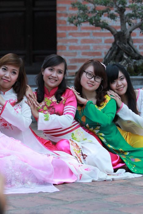 Ngắm nét thanh tân quyến rũ của Hoa khôi Tố Như >>MIDU KHOE VẺ ĐẸP GỢI CẢM GIỮA SÀI GÒN HOA LỆ >>Những nữ sinh diện áo dài đẹp hơn Hoa hậu Mai Phương Thúy (P33) <<HOTGIRL THANH THỦY ƯỚC MƠ TRỞ THÀNH CÔ GIÁO <<Phát sốt vì cô giáo 9x xinh đẹp trường Ams <<HOTGIRL YẾN KOREA DIỆN ÁO DÀI ĐẸP HƠN HOA HẬU MAI PHƯƠNG THÚY Ngắm nét thanh tân quyến rũ của Hoa khôi Tố Như >>MIDU KHOE VẺ ĐẸP GỢI CẢM GIỮA SÀI GÒN HOA LỆ >>Những nữ sinh diện áo dài đẹp hơn Hoa hậu Mai Phương Thúy (P33) <<HOTGIRL THANH THỦY ƯỚC MƠ TRỞ THÀNH CÔ GIÁO <<Phát sốt vì cô giáo 9x xinh đẹp trường Ams <<HOTGIRL YẾN KOREA DIỆN ÁO DÀI ĐẸP HƠN HOA HẬU MAI PHƯƠNG THÚY