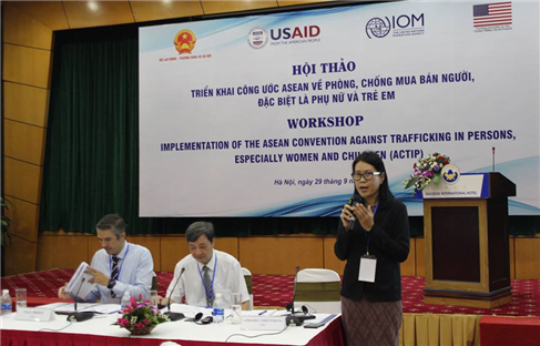 Các đại biểu phát biểu tại hội thảo (Ảnh: Ban tổ chức) Các đại biểu phát biểu tại hội thảo (Ảnh: Ban tổ chức)