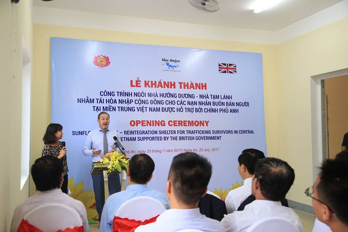 Ông Steph Lysaght – Đại biện lâm thời Đại sứ quán Vương quốc Anh và Bắc Ai-len tại Hà Nội phát biểu (Ảnh: Trung tâm cung cấp). Ông Steph Lysaght – Đại biện lâm thời Đại sứ quán Vương quốc Anh và Bắc Ai-len tại Hà Nội phát biểu (Ảnh: Trung tâm cung cấp).