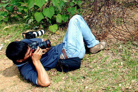 ... lại nằm ngửa. Ảnh: Internet. ... lại nằm ngửa. Ảnh: Internet.