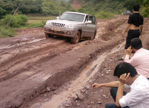 Đường quốc lộ 31 có thể dùng thi off road. Ảnh: Nguyễn Thành Tâm. Đường quốc lộ 31 có thể dùng thi off road. Ảnh: Nguyễn Thành Tâm.