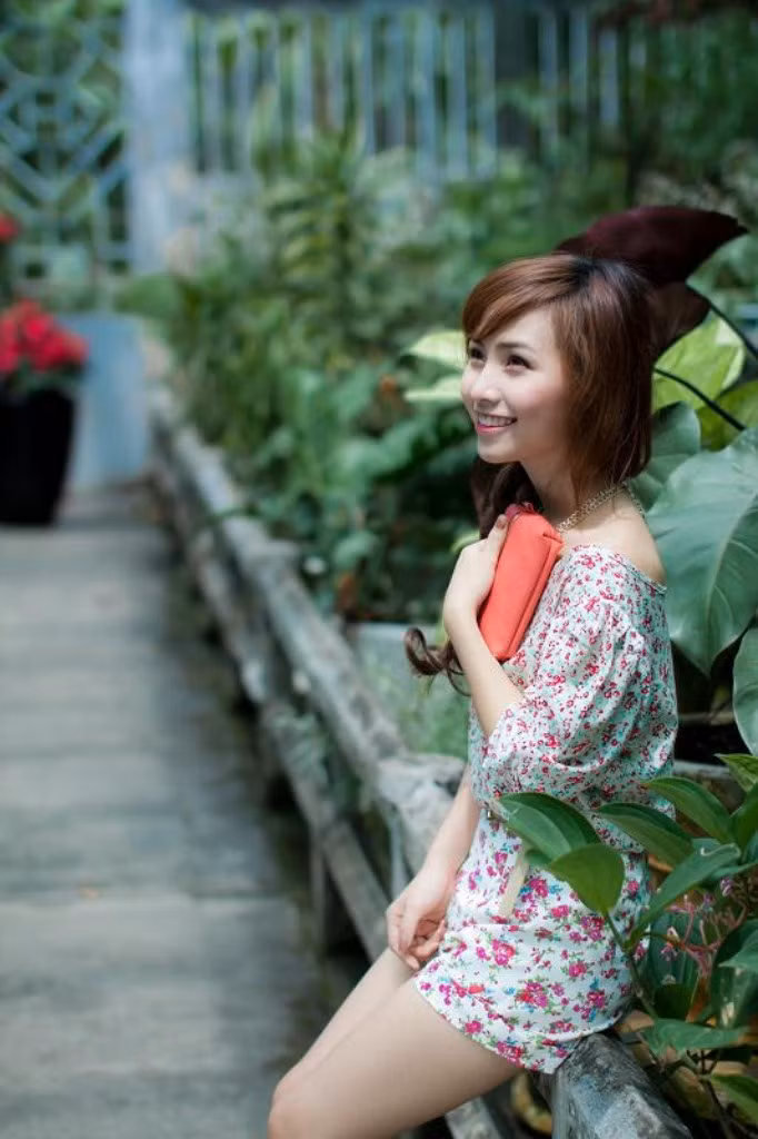 >> VẺ ĐẸP THÁNH THIỆN CỦA NỮ SINH ĐẠI HỌC KINH TẾ QUỐC DÂN >> NHỮNG HÌNH ẢNH ẤN TƯỢNG CỦA HOA KHÔI THỂ THAO 2012