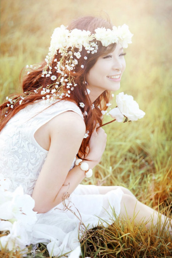 >> NGẮM NỮ SINH CÓ VẺ ĐẸP GẦN GIỐNG PHẠM BĂNG BĂNG >> NỤ CƯỜI TỎA SÁNG CỦA MISS NGÔI SAO BÍCH KHANH