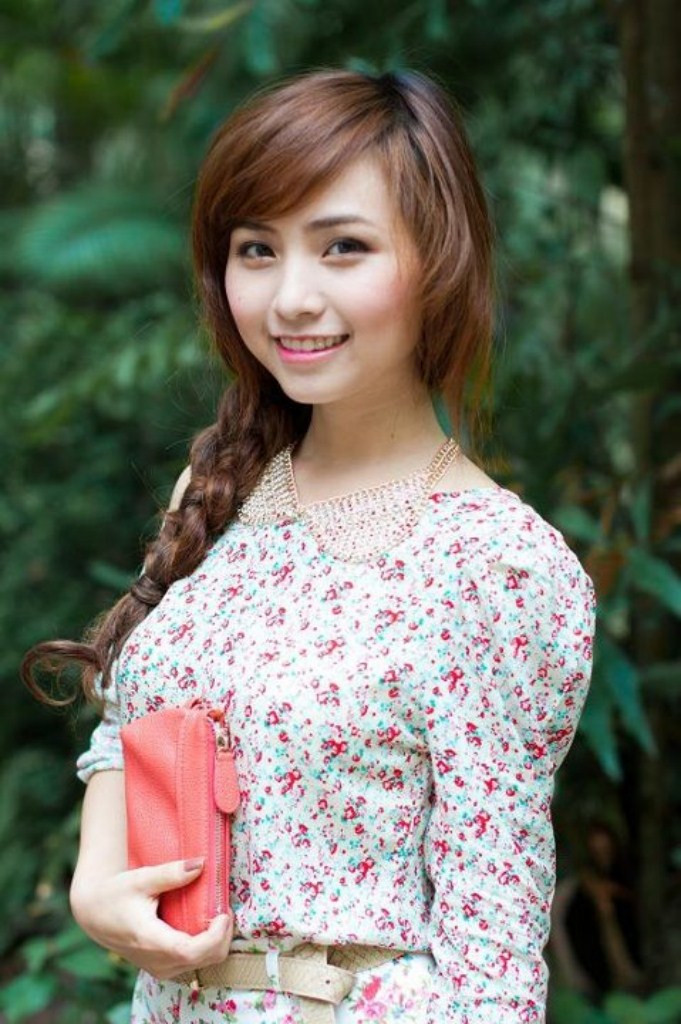 >> VẺ ĐẸP THÁNH THIỆN CỦA NỮ SINH ĐẠI HỌC KINH TẾ QUỐC DÂN >> NHỮNG HÌNH ẢNH ẤN TƯỢNG CỦA HOA KHÔI THỂ THAO 2012 >> VẺ ĐẸP THÁNH THIỆN CỦA NỮ SINH ĐẠI HỌC KINH TẾ QUỐC DÂN >> NHỮNG HÌNH ẢNH ẤN TƯỢNG CỦA HOA KHÔI THỂ THAO 2012