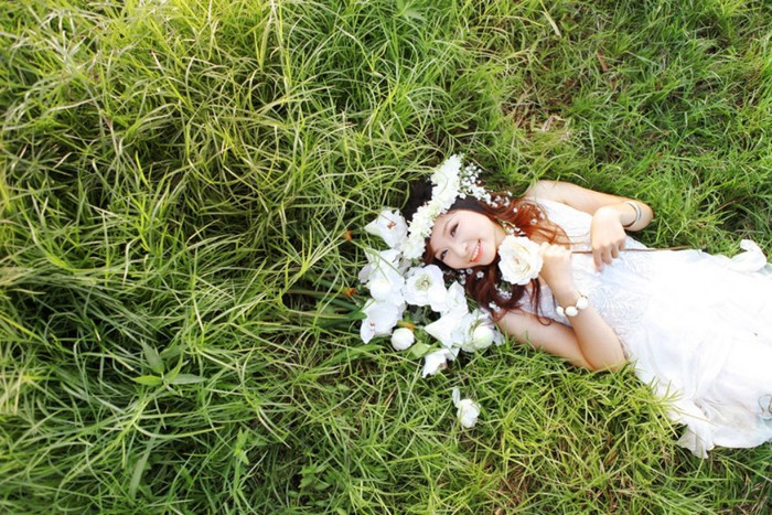 >> NGẮM NỮ SINH CÓ VẺ ĐẸP GẦN GIỐNG PHẠM BĂNG BĂNG >> NỤ CƯỜI TỎA SÁNG CỦA MISS NGÔI SAO BÍCH KHANH