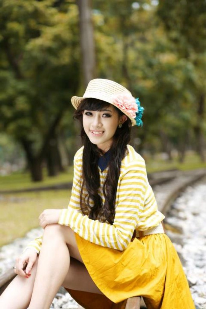 NGẮM VẺ ĐẸP QUYẾN RŨ CỦA "CÔNG CHÚA THỂ DỤC NGHỆ THUẬT" NỤ CƯỜI THÁNH THIỆN CỦA NỮ SINH THPT YÊN HÒA NGẮM VẺ ĐẸP QUYẾN RŨ CỦA "CÔNG CHÚA THỂ DỤC NGHỆ THUẬT" NỤ CƯỜI THÁNH THIỆN CỦA NỮ SINH THPT YÊN HÒA