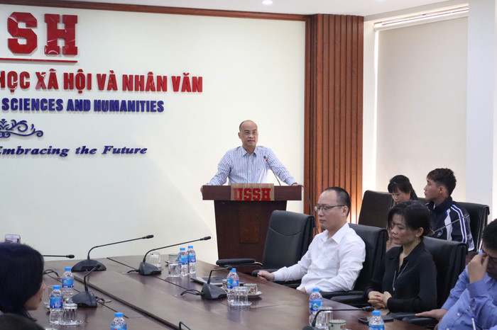 Phó giáo sư, Tiến sĩ Nguyễn Văn Sửu - Trưởng khoa Khoa Nhân học, Trường Đại học Khoa học xã hội và nhân văn, Đại học Quốc gia Hà Nội z6008096293446_e57f84b8d60781443e32055380f0045f.jpg