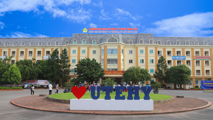 Trường Đại học Sư phạm Kỹ thuật Hưng Yên cơ sở Mỹ Hào (phường Nhân Hoà, tỉnh Mỹ Hào, Hưng Yên). Ảnh: website nhà trường z3845533867852_0511e024868ce8455be693368c354eaf.jpeg