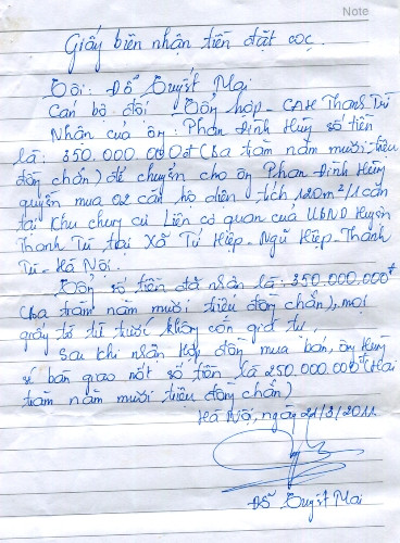 Giấy biên nhận tiền mang tên Đỗ Tuyết Mai, cán bộ CA huyện Thanh Trì Giấy biên nhận tiền mang tên Đỗ Tuyết Mai, cán bộ CA huyện Thanh Trì