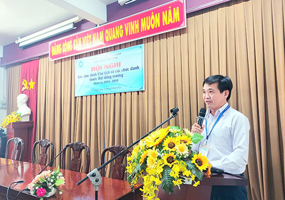 Tiến sĩ Nguyễn Hoàng Vũ - Chủ tịch Hội đồng trường Trường Đại học Tiền Giang khóa IV, nhiệm kỳ 2024-2029. Ảnh: Trường Đại học Tiền Giang 0_Chu-tich-Hoi-dong-truong.jpg