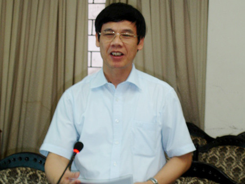 Chủ tịch UBND tỉnh Thanh Hóa Nguyễn Đình Xứng cho biết: "...Nếu chúng tôi làm xong mà người dân thấy không chuẩn thì cứ khiếu nại tiếp". Ảnh: Nld.vn Chủ tịch UBND tỉnh Thanh Hóa Nguyễn Đình Xứng cho biết: "...Nếu chúng tôi làm xong mà người dân thấy không chuẩn thì cứ khiếu nại tiếp". Ảnh: Nld.vn