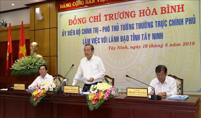 Phó Thủ tướng Thường trực Chính phủ Trương Hòa Bình phát biểu. Ảnh: TTXVN Phó Thủ tướng Thường trực Chính phủ Trương Hòa Bình phát biểu. Ảnh: TTXVN