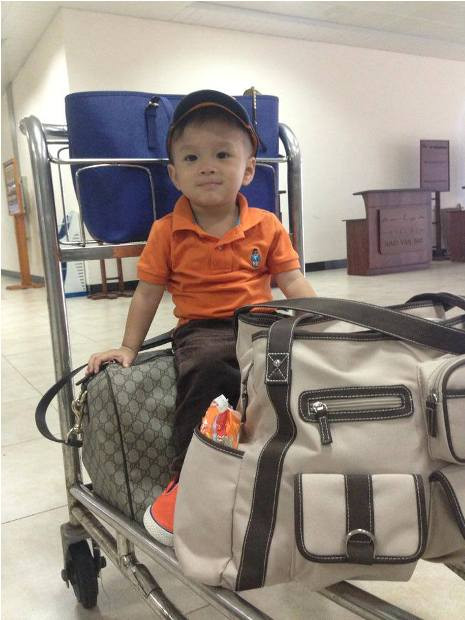 Trông bé càng ngày đẹp trai hơn Trông bé càng ngày đẹp trai hơn