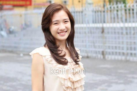 >> Chùm ảnh: Giới trẻ Hà Thành chào Quốc khánh bằng đàn ghita >>Nữ sinh đẹp rạng ngời ngày khai trường >> Rơi nước mắt, học sinh quỳ đất trong lễ tựu trường >>> Phát sốt vì cô giáo 9X xinh đẹp của trường Chuyên Hà Nội - Amsterdam >> Chùm ảnh: Giới trẻ Hà Thành chào Quốc khánh bằng đàn ghita >>Nữ sinh đẹp rạng ngời ngày khai trường >> Rơi nước mắt, học sinh quỳ đất trong lễ tựu trường >>> Phát sốt vì cô giáo 9X xinh đẹp của trường Chuyên Hà Nội - Amsterdam