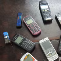 Tang vật nhóm đối tượng trộm cắp tại phòng thầy hiệu trưởng Tang vật nhóm đối tượng trộm cắp tại phòng thầy hiệu trưởng