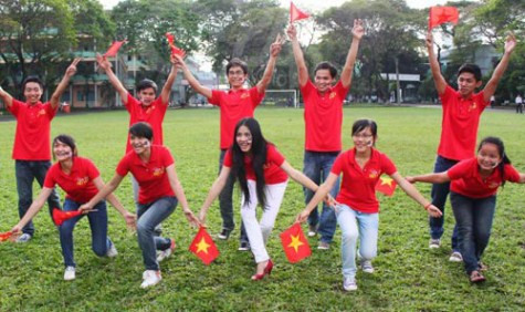 Vân Trang nhảy nhót cùng sinh viên ĐH Bách Khoa TP. Hồ Chí Minh khi cô đến đây để quay một MV cổ động bóng đá Việt Nam tham gia Seageams 26 >> Hoa khôi các trường Đại học, Cao đẳng >>Nữ sinh đẹp rạng ngời ngày khai trường Vân Trang nhảy nhót cùng sinh viên ĐH Bách Khoa TP. Hồ Chí Minh khi cô đến đây để quay một MV cổ động bóng đá Việt Nam tham gia Seageams 26 >> Hoa khôi các trường Đại học, Cao đẳng >>Nữ sinh đẹp rạng ngời ngày khai trường